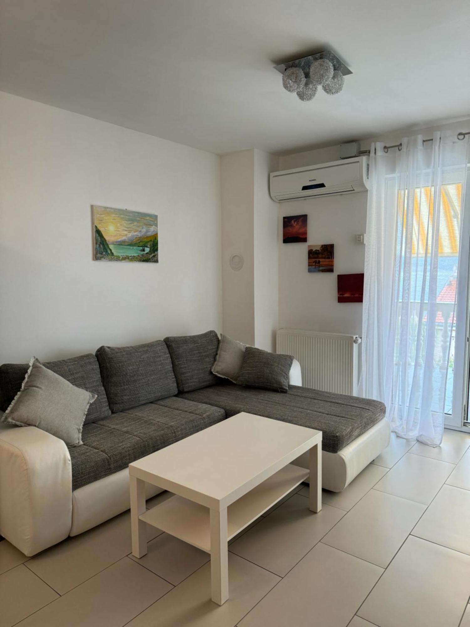 Apartamento Haus Ella Novi Vinodolski Exterior foto