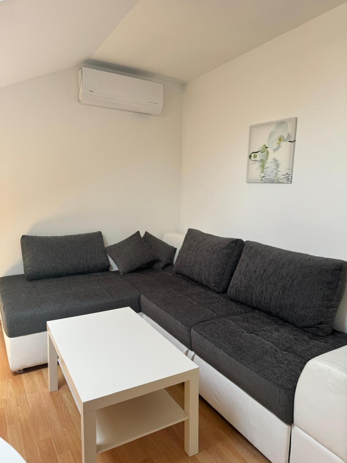 Apartamento Haus Ella Novi Vinodolski Exterior foto
