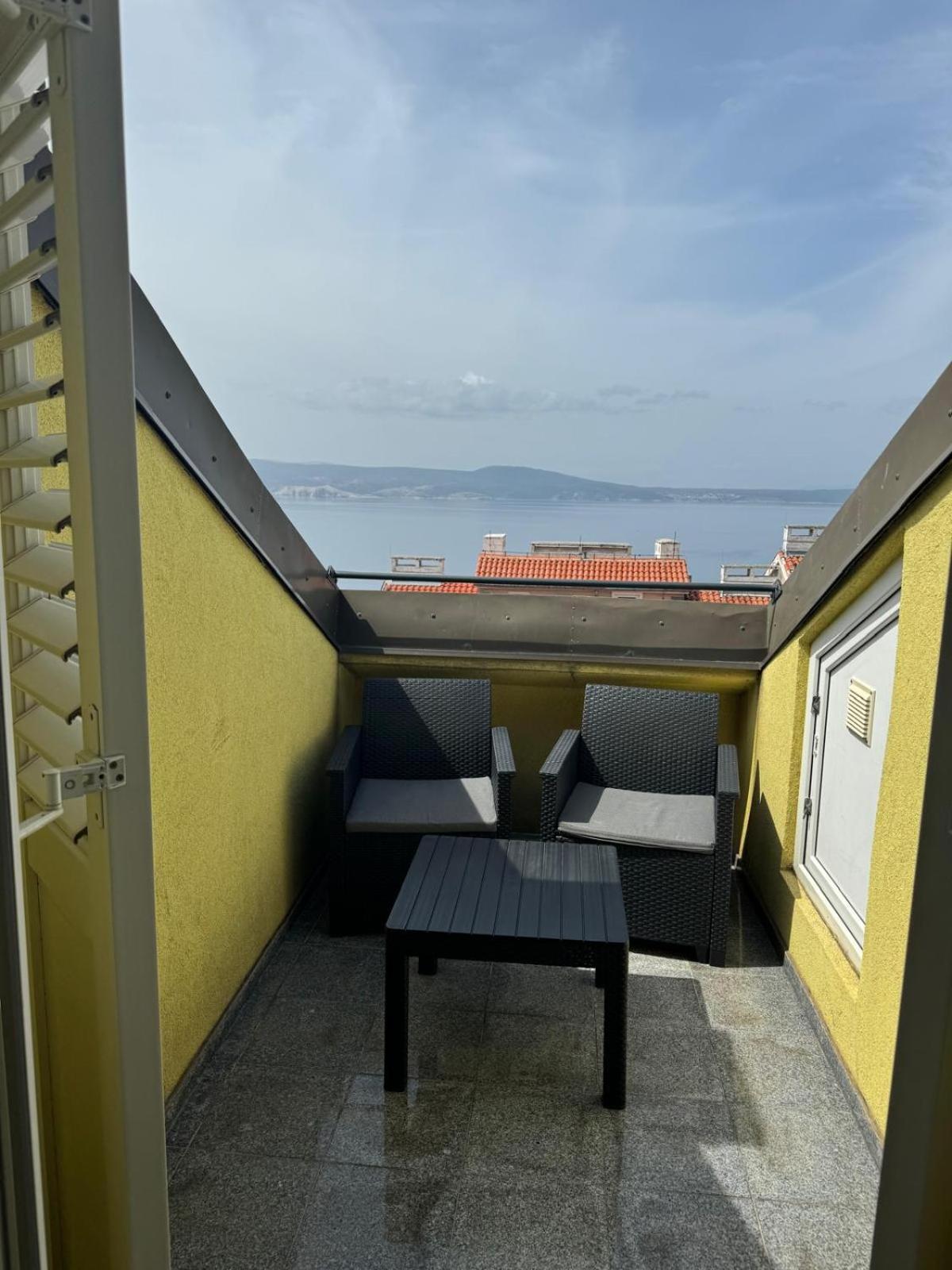 Apartamento Haus Ella Novi Vinodolski Exterior foto